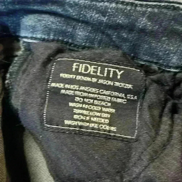 Fidelity Mid Rise  Ultra Slim Blue on Blue Wash 24*30. - Picture 5 of 13